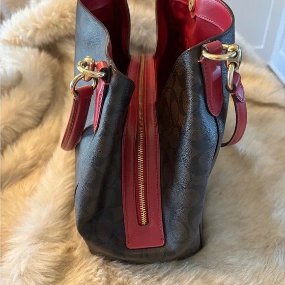 Coach Black and Red Women's Bag - Picture 4 of 10